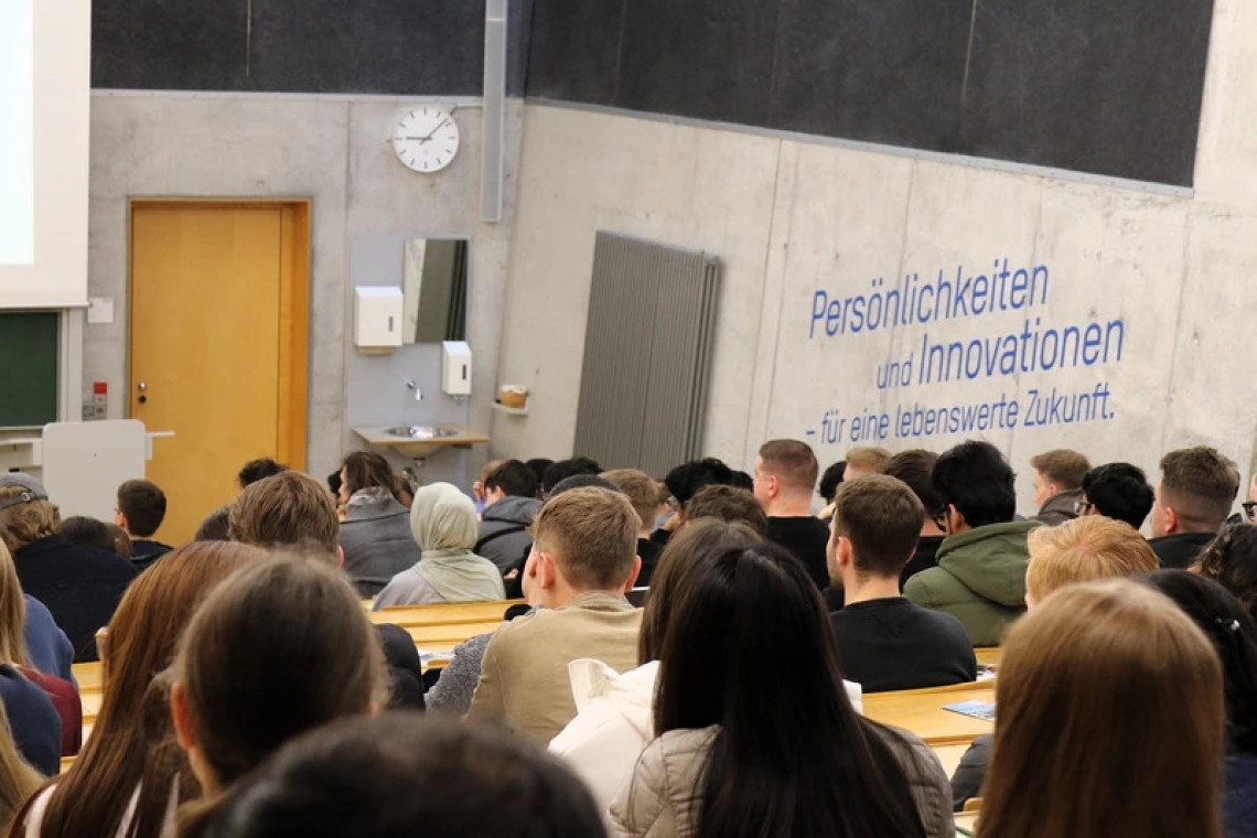 „A warm welcome“: Semesterstart an der THI 