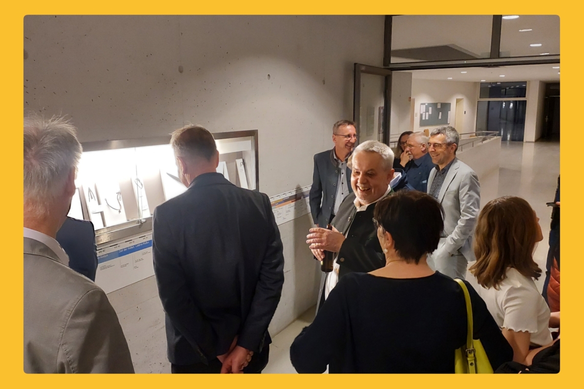 Erfolgreiche Eröffnung der Ausstellung „Archäologie aus der Region Altmühl-Jura– Begegnung mit unserer Geschichte“