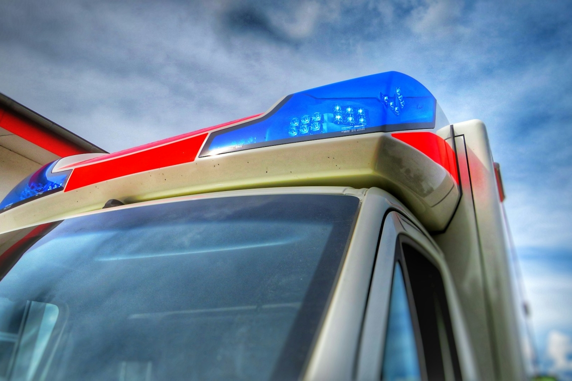 Unfall zw. Pkw und Leichtkraftrad in Lenting – 1 Person schwer verletzt 