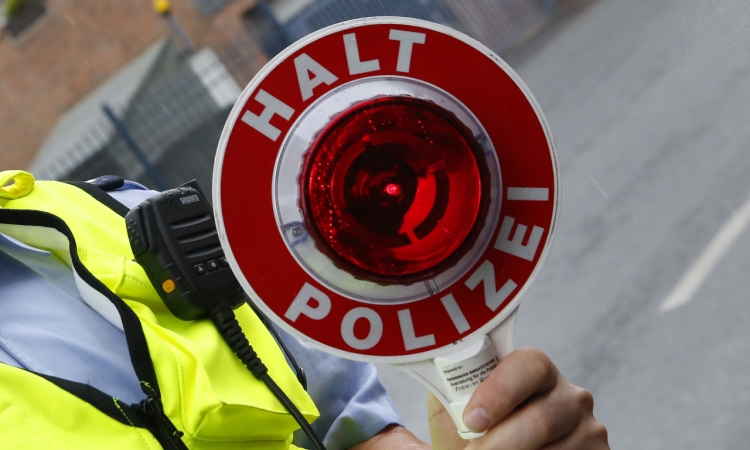 Großkontrolle der Verkehrspolizei Ingolstadt auf der A9 