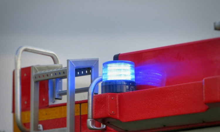 Fahrzeugbrand eines Pick Up in Niederstimm 