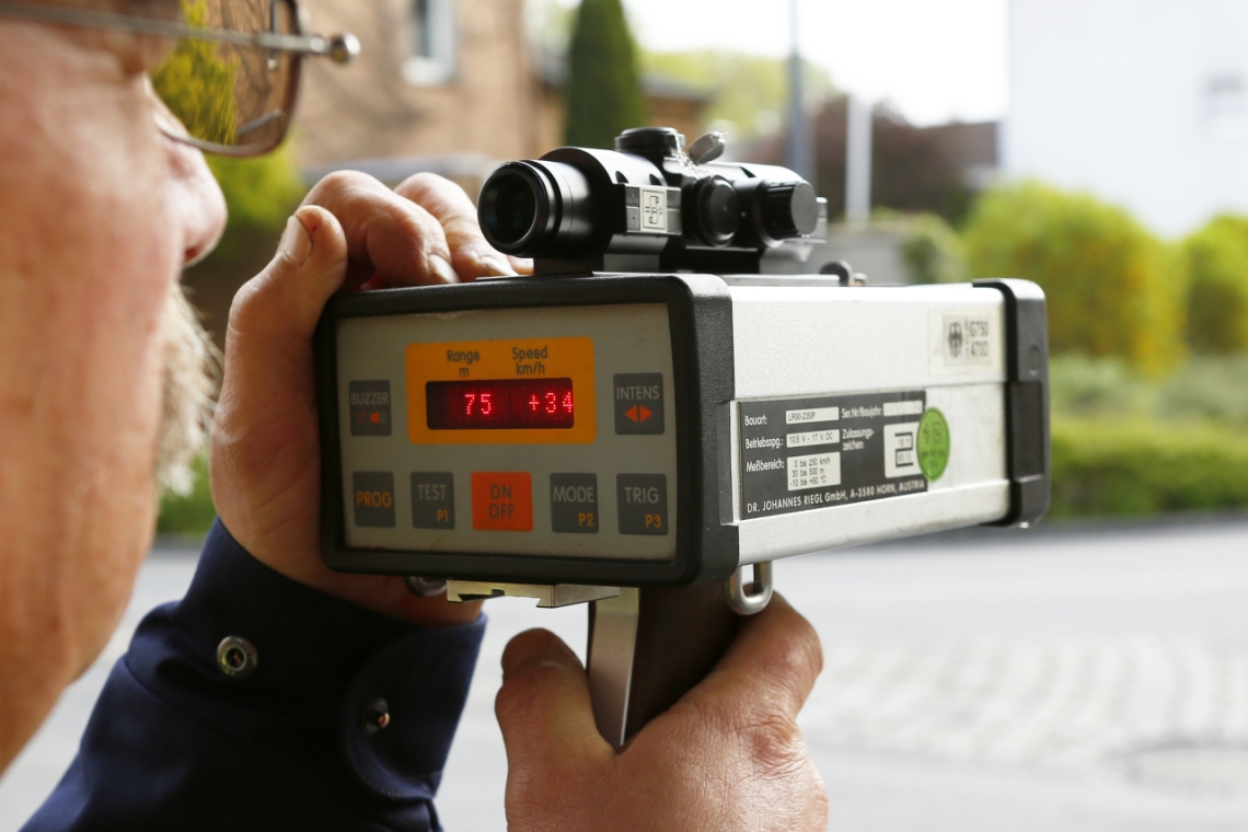 Wochenend-Geschwindigkeitsüberprüfungen in der Stadt – Ein Fahrer eines Pkw wurde innerorts mit 126 km/h registriert 