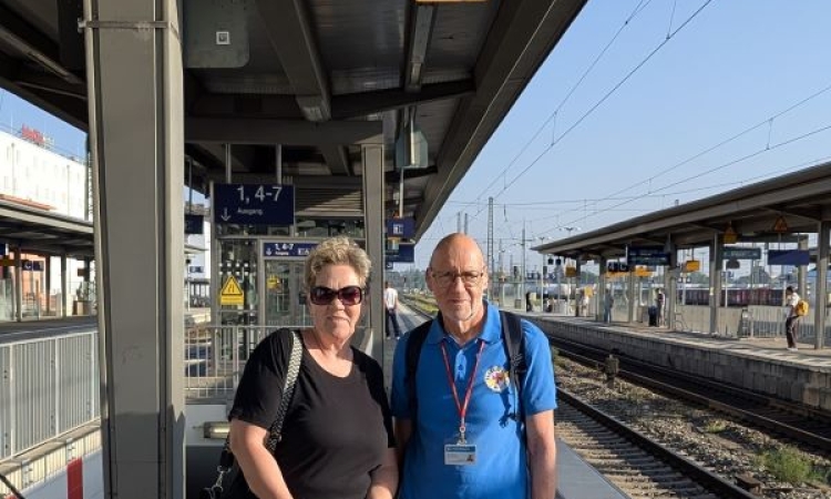 Hundertste Begleitfahrt bei der Bahnhofsmission 